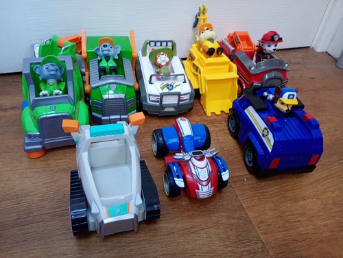 Paw patrol vehicle - paw, vehicle/pup